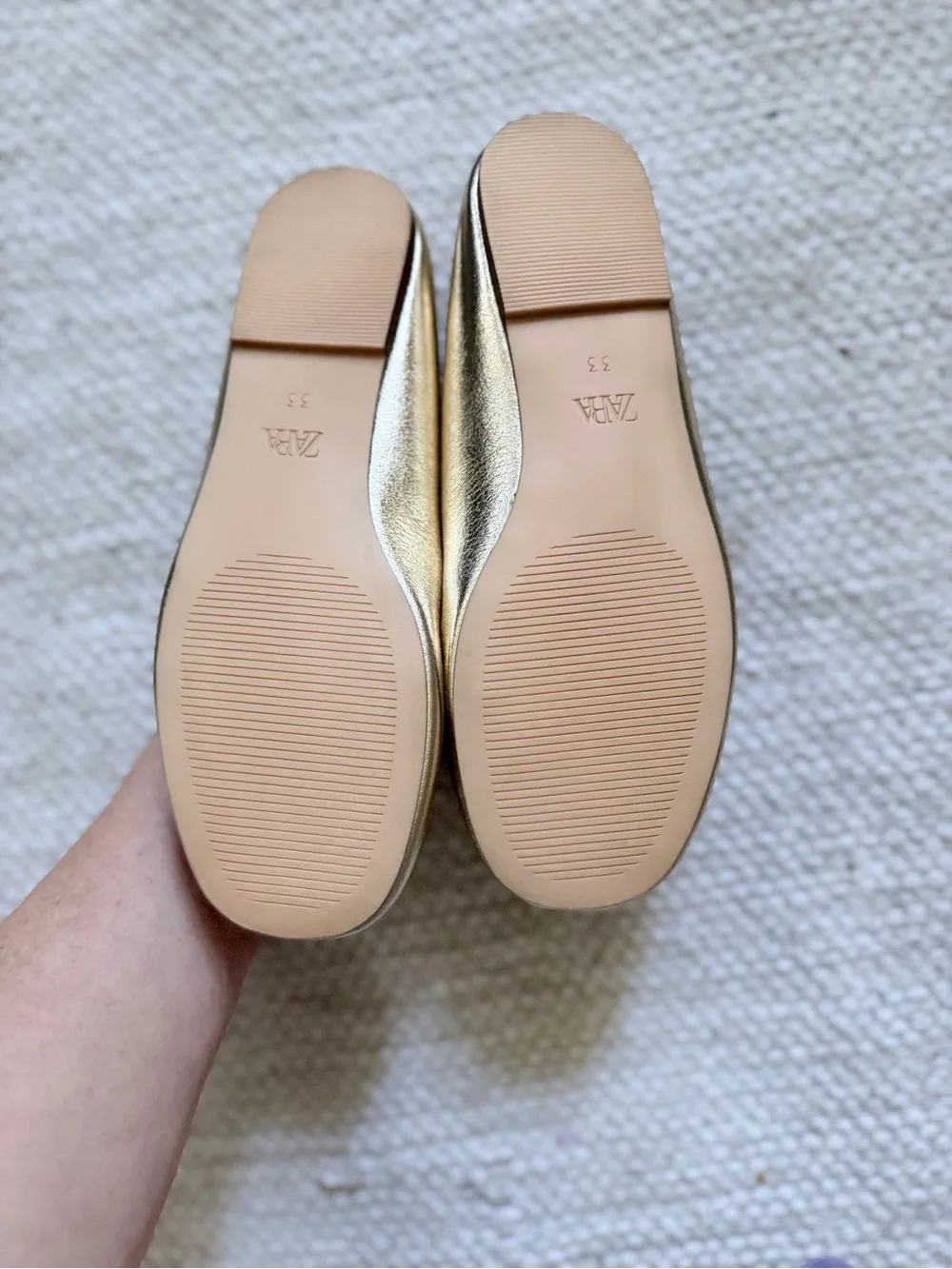 Zara elegant gold